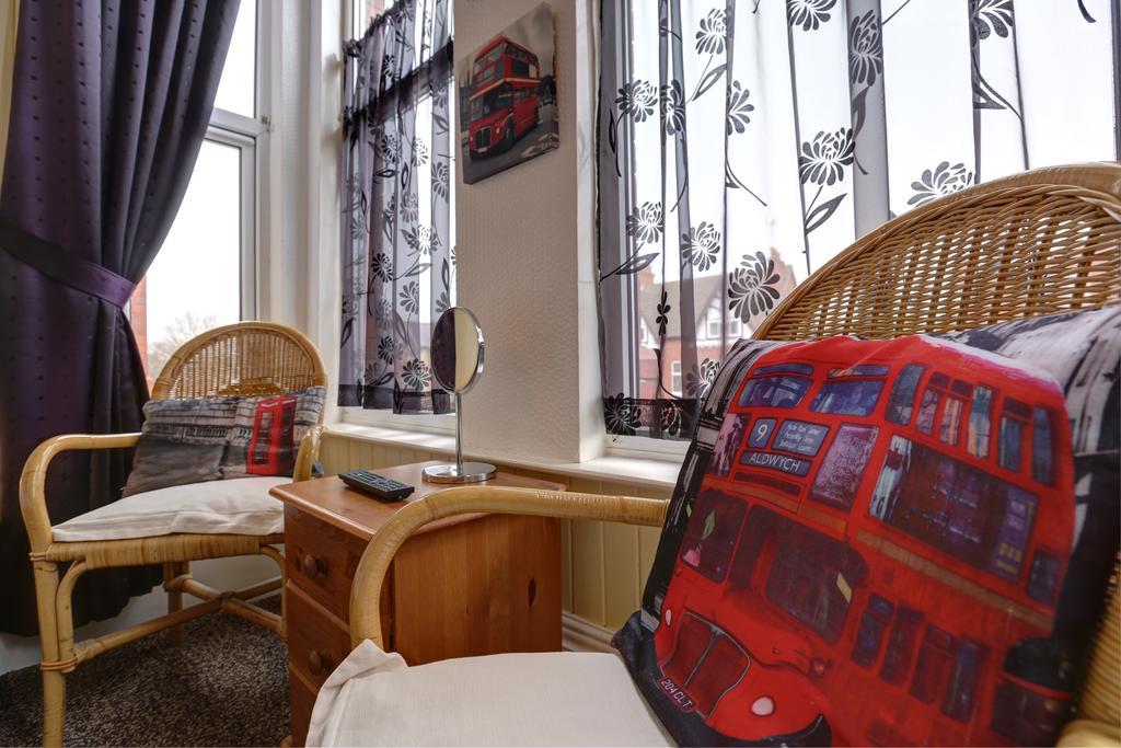 Ashford House Guest House ブリドリントン エクステリア 写真